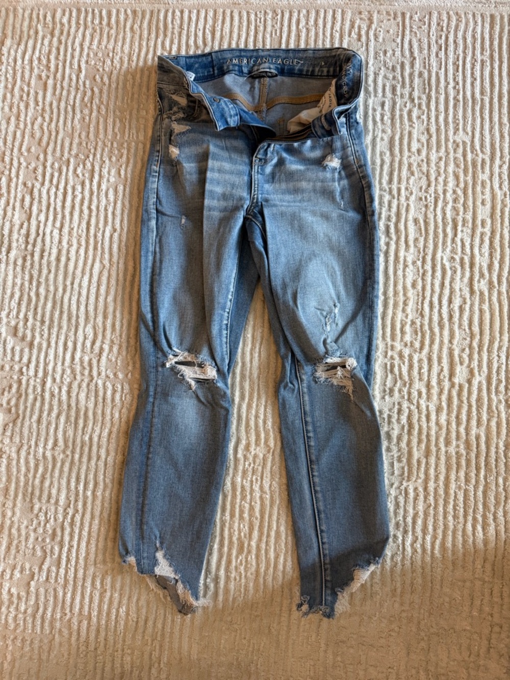 American Eagle Outfitters Distressed Light Blue Skinny Jeans